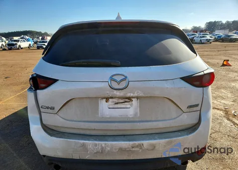 2019 Mazda Cx-5 Touring z USA, uszkodzony, nr VIN JM3KFACM3K0536317